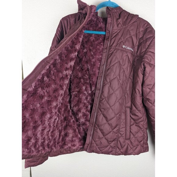 Columbia Women's Puffer Jacket in Plum - Picture 6 of 9
